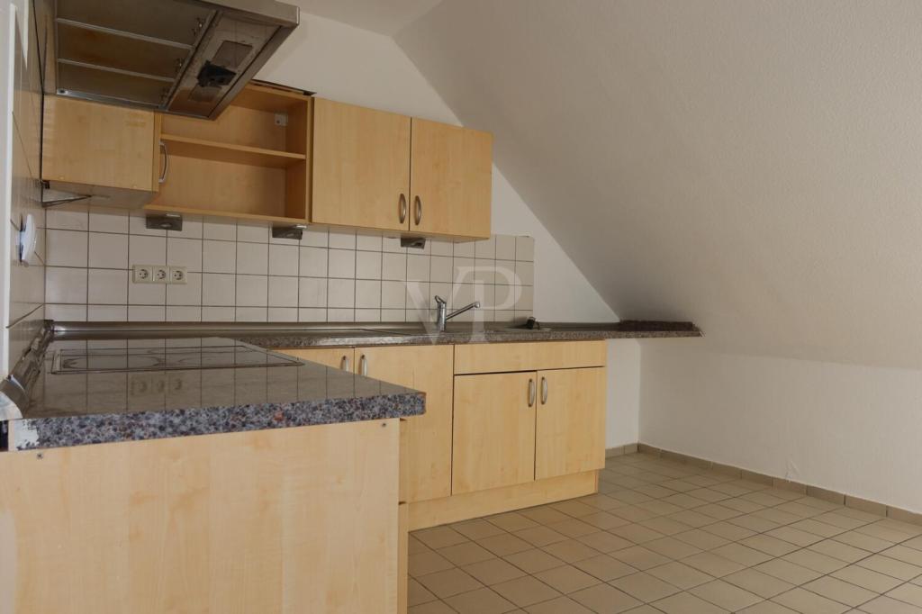 Frisch renovierte 3-Zimmer-Wohnung mit Einbauküche - Photo 5