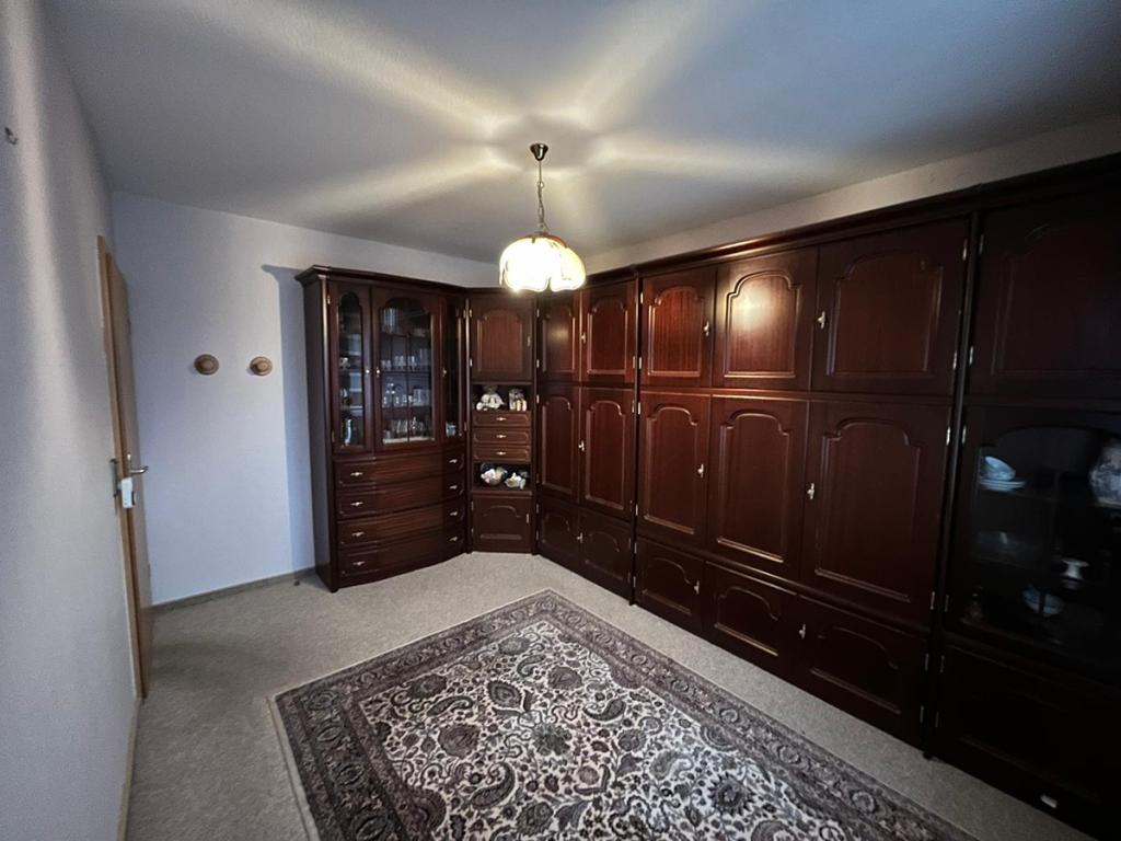 Gästezimmer vom Fenster aus 2.jpeg