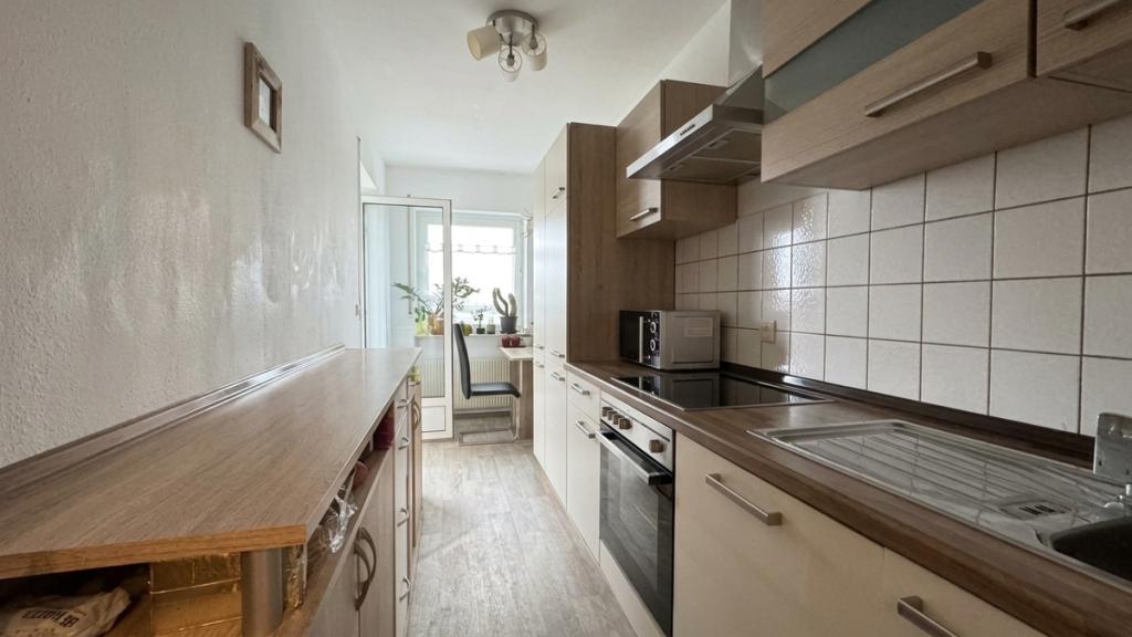(Anfragen nur per eMail) -Ruhige und gepflegte Drei-Zimmer-Küche-Bad Wohnung in Darmstadt-Wixhausen - Photo 4