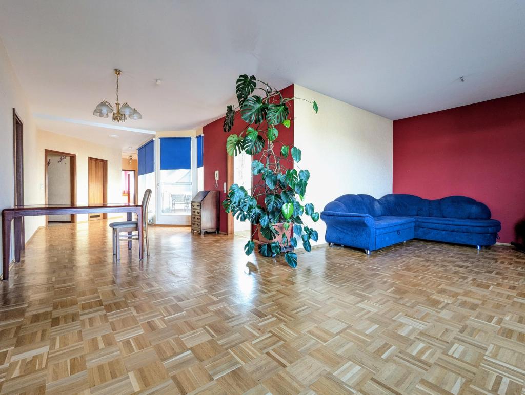 Wohnzimmer / Esszimmer