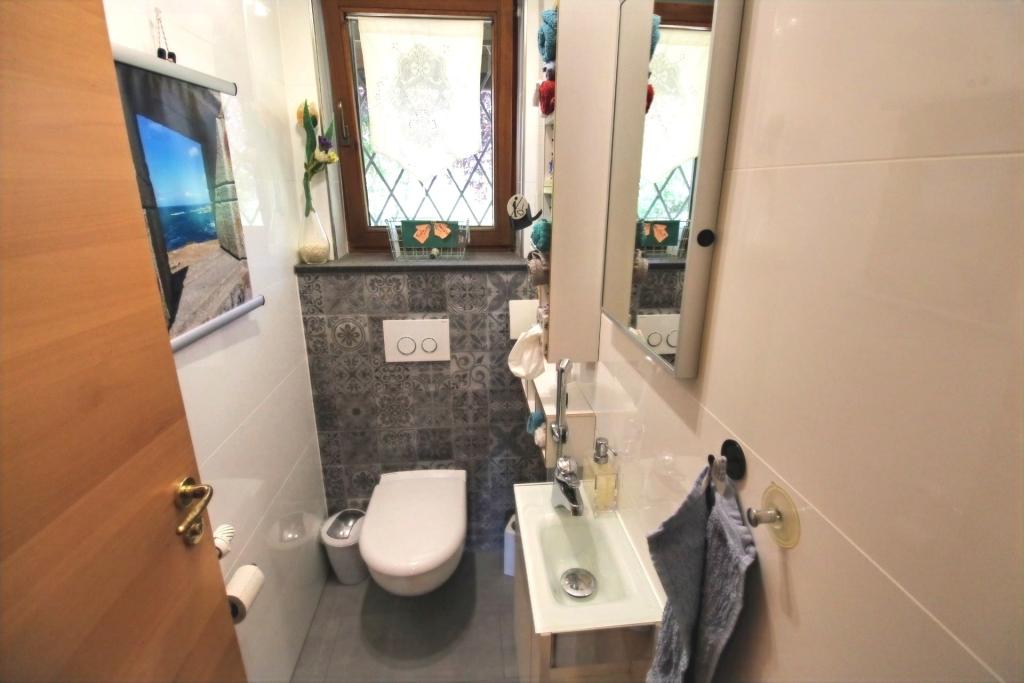 Gäste-WC EG