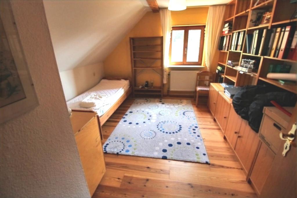 Kinder-/Gästezimmer DG
