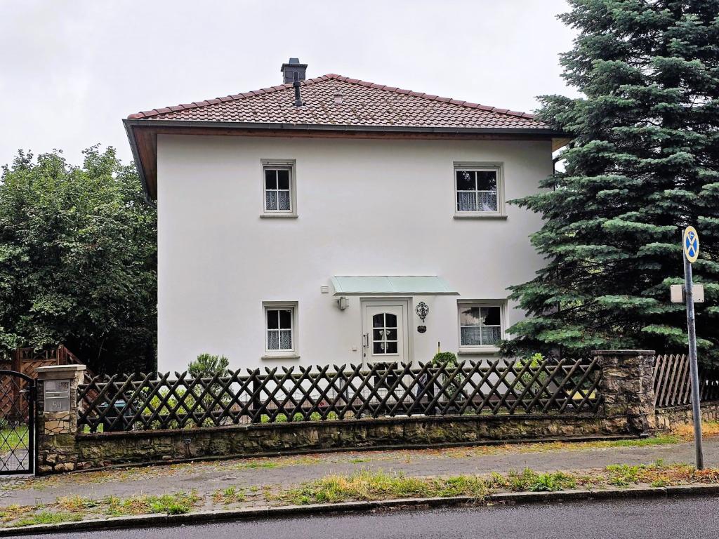 Eingangsseite Stadtvilla