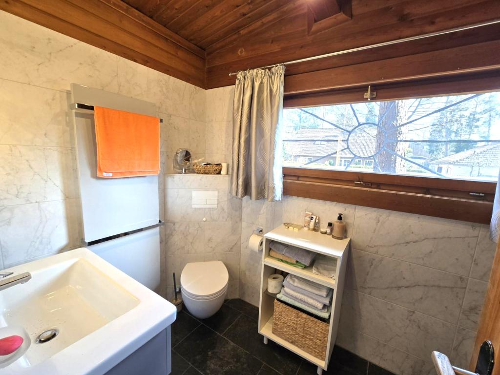 WC, Handtuchheizkörper