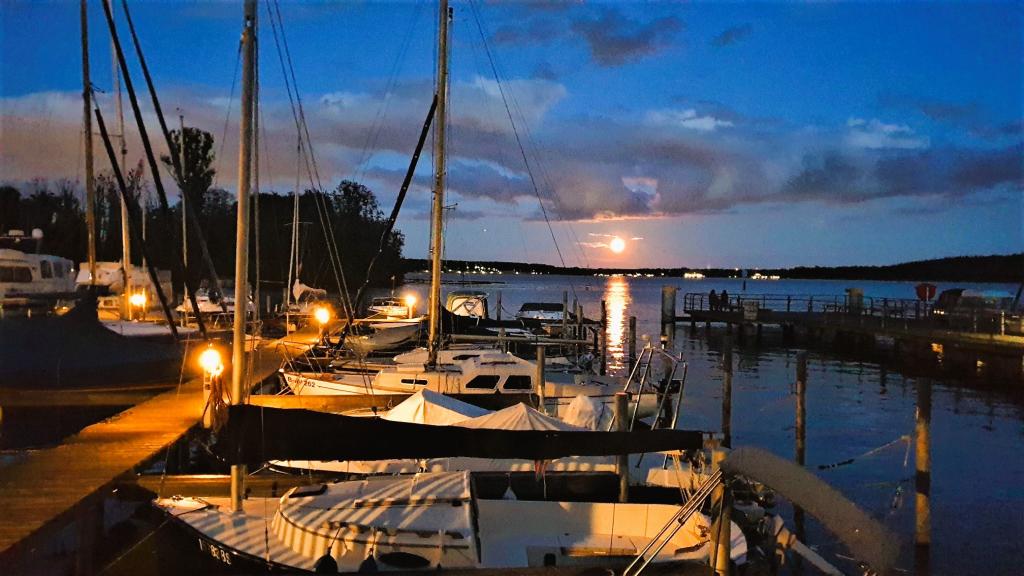 Abendstimmung Kladower Hafen