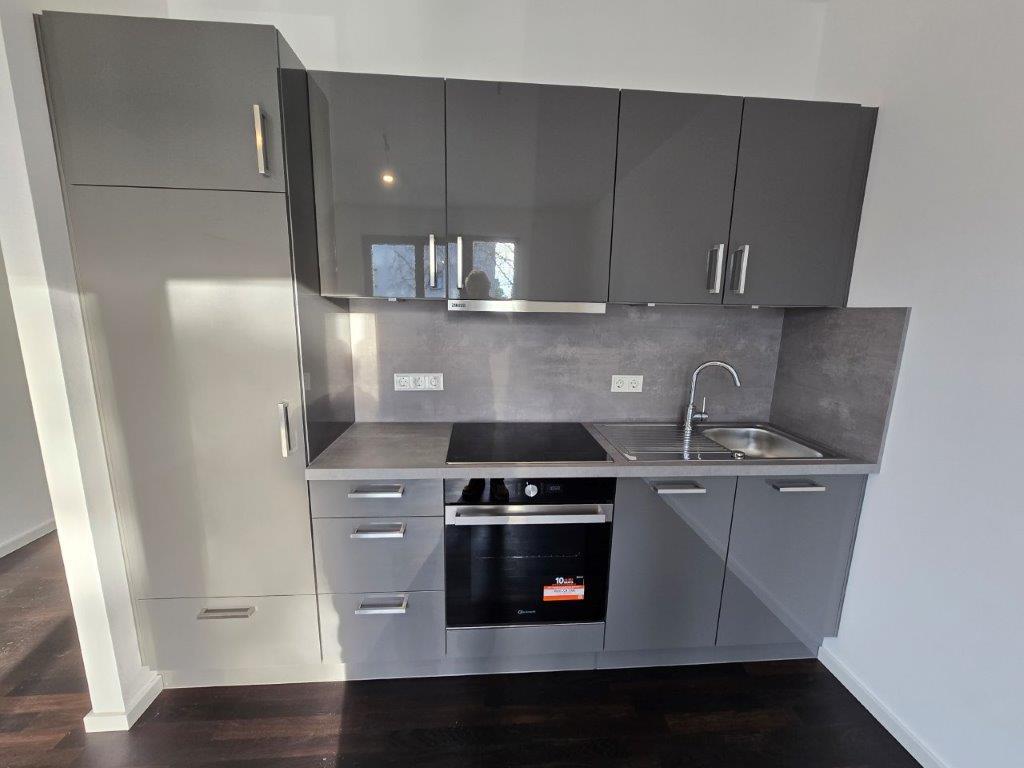 2-Zimmer-Mietwohnung, 46,67 m², 1. OG, EBK, Balkon, Fahrstuhl, Tiefgarage, Keller, Kladow - Photo 4