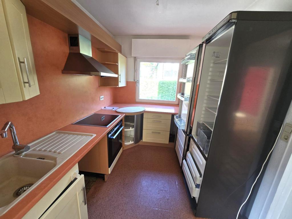 Bezugsfreie Doppelhaushälfte, 2 Vollgeschosse ohne Dachschrägen, Garage, zentrale ruhige Ortslage - Foto 5