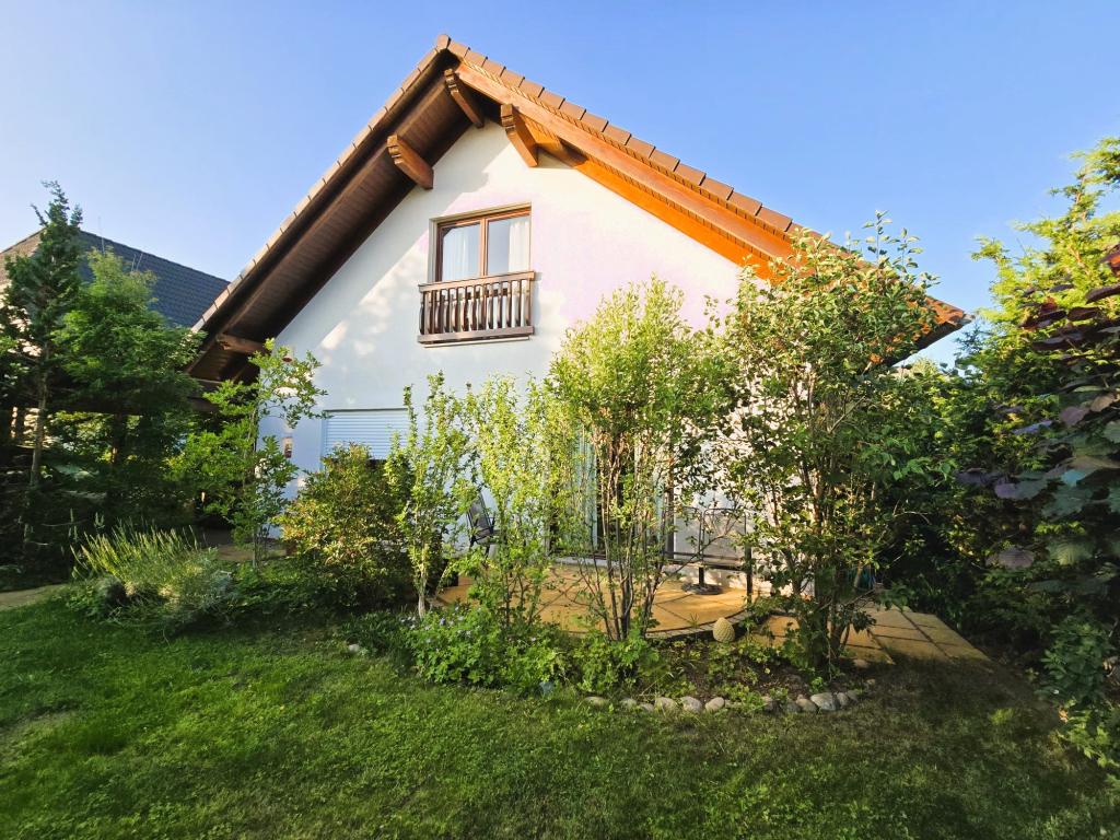 Haus im Sonnenlicht