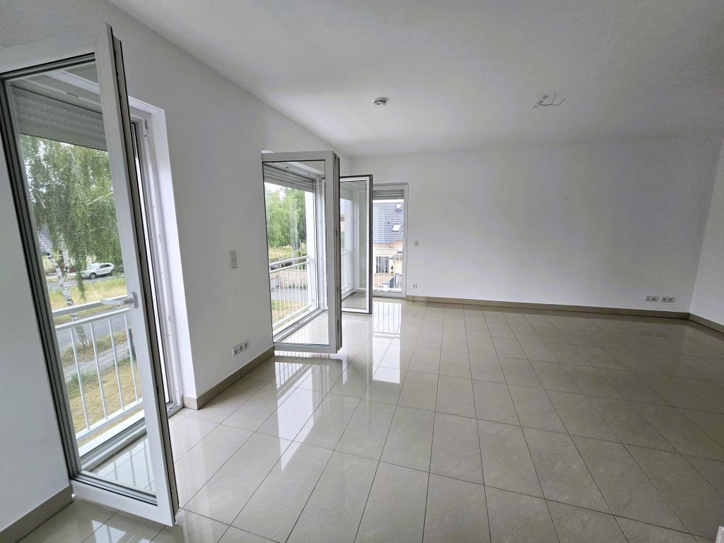 Hell-freundliche 3-Zimmer-Mietwohnung, 85 m², 1.OG, EBK, Kladow - Photo 2