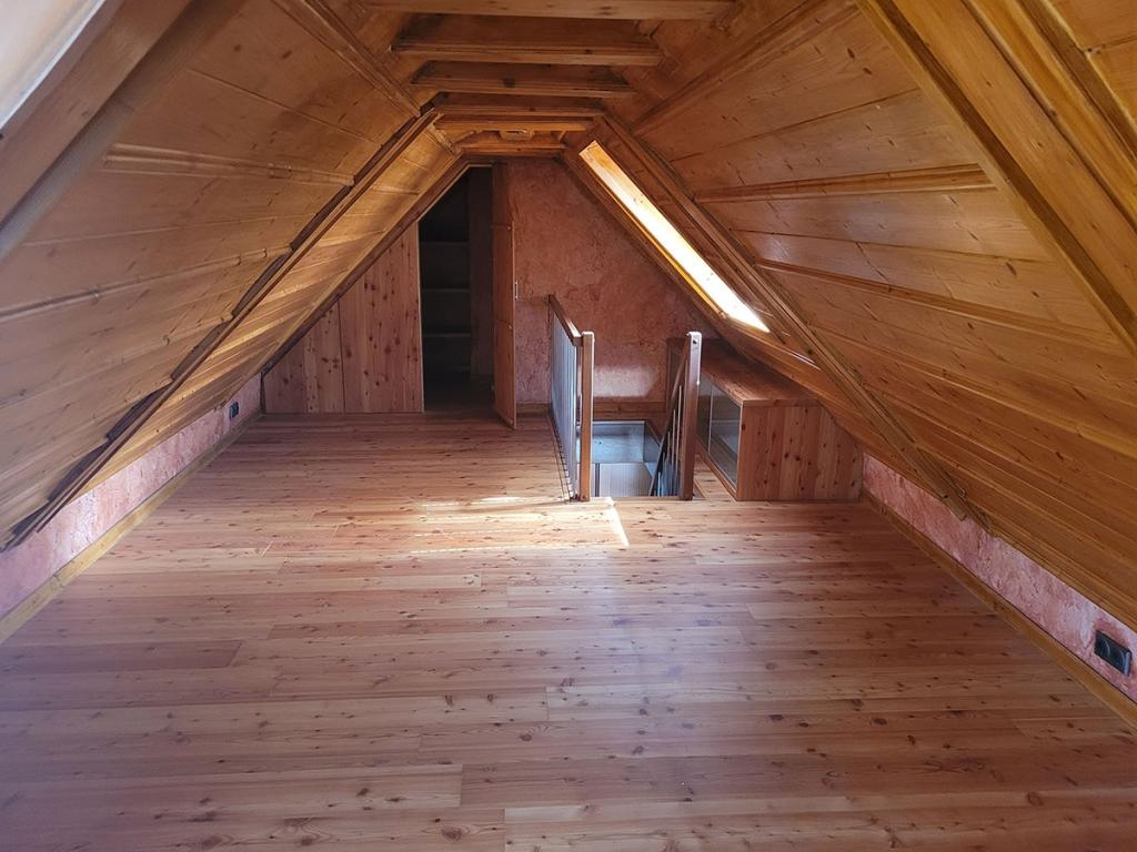Ruhige sehr schoene 2,5 Zimmer DG Maisonette Whg. - Photo 3