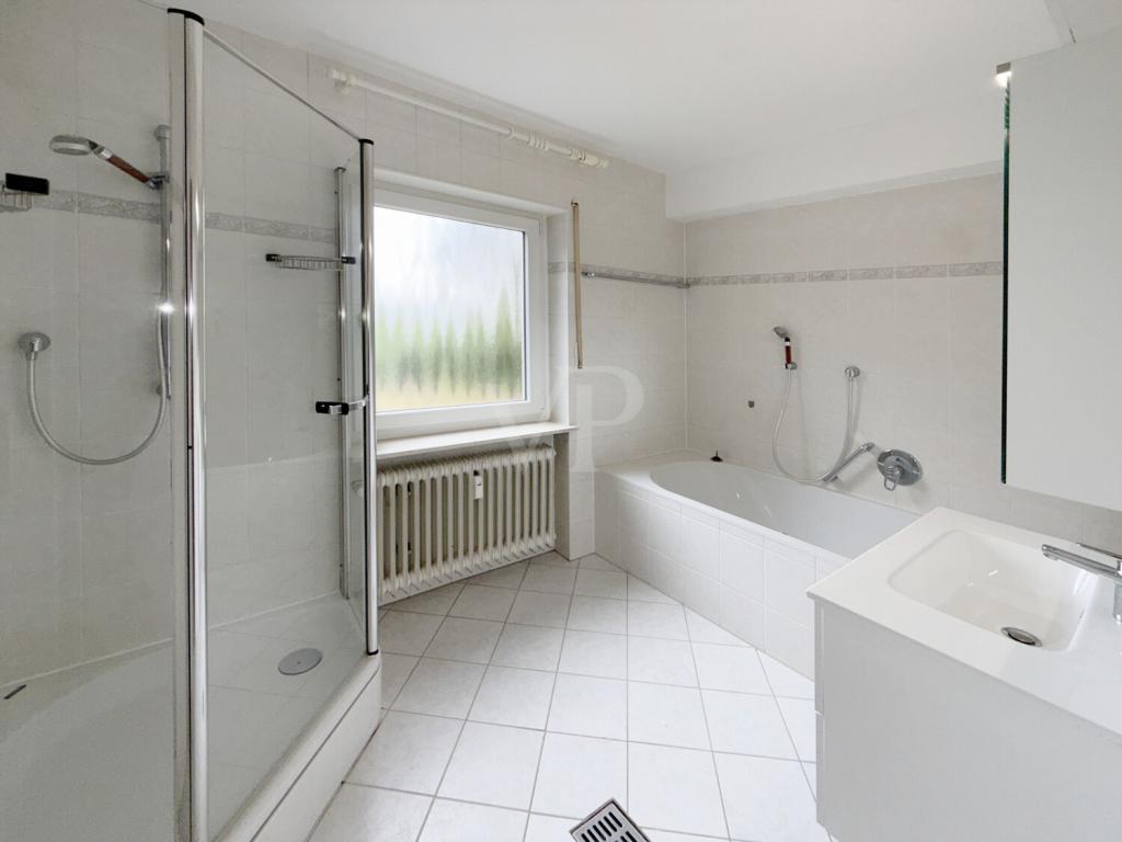 VON POLL - OBERURSEL: Erdgeschosswohnung im Eichwäldchen mit Gartennutzung - Foto 3