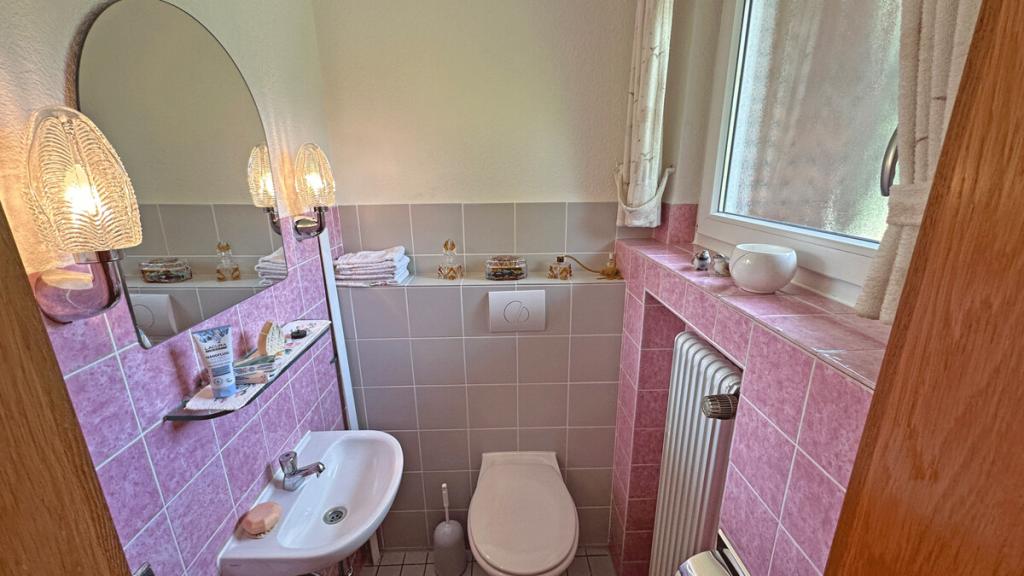 Gäste-WC Erdgeschoss 