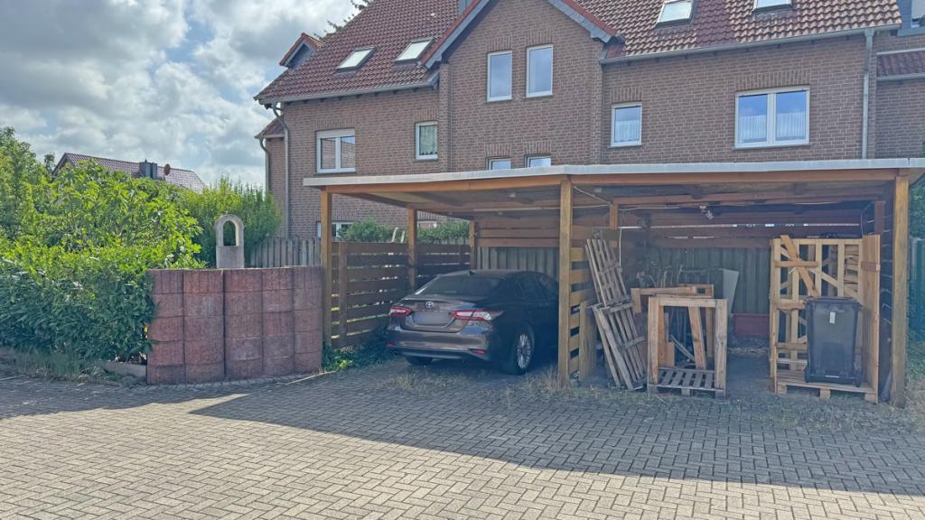 Carport