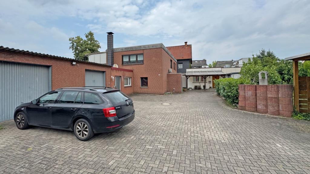 Garagenhof
