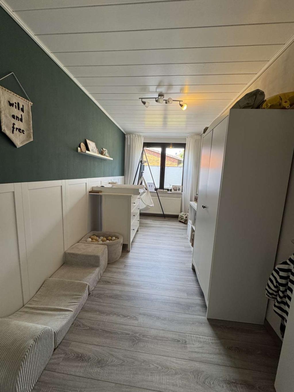 Zimmer IV