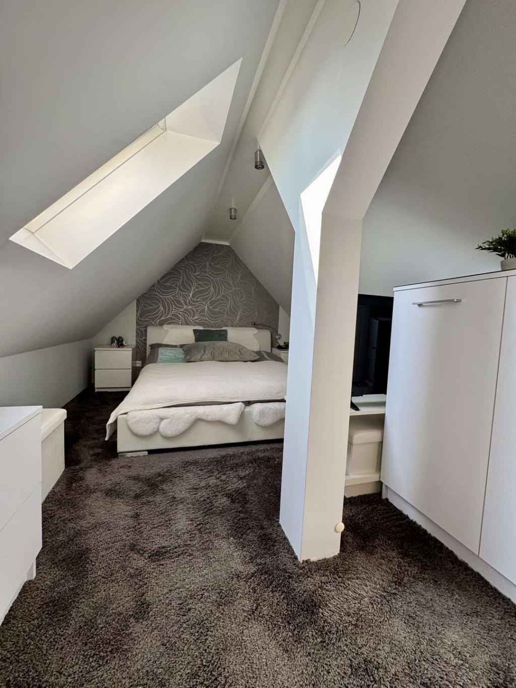 Zimmer IV
