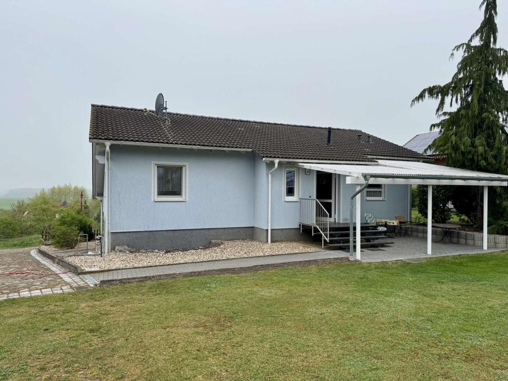 Eingang und Terrasse I