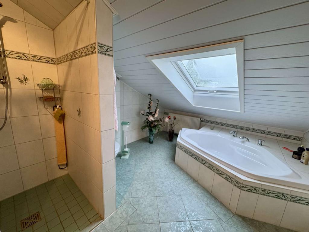 Badezimmer I