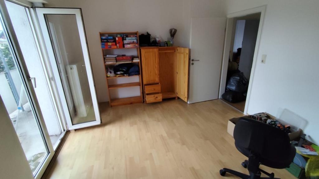 Schlafzimmer  1