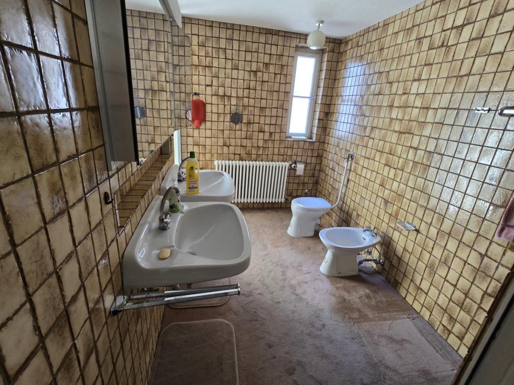 Großes Bad
