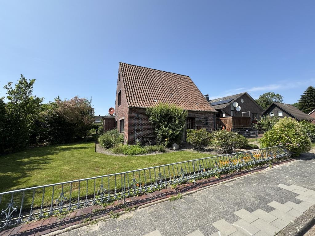 Straßenansicht