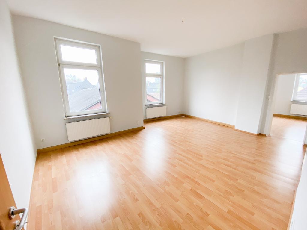 Helle 2-Zimmer-Wohnung mit Einbauküche, großem Wohnbereich & Altbauflair, zentral in Wilhelmshaven - Foto 2