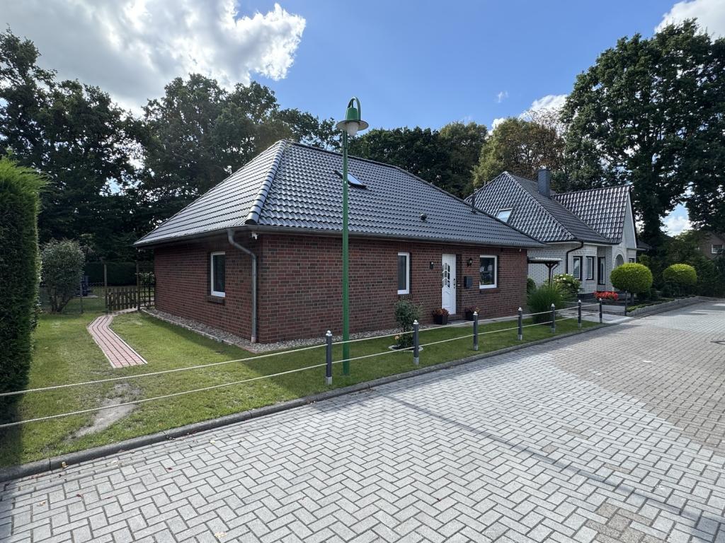 Straßenansicht