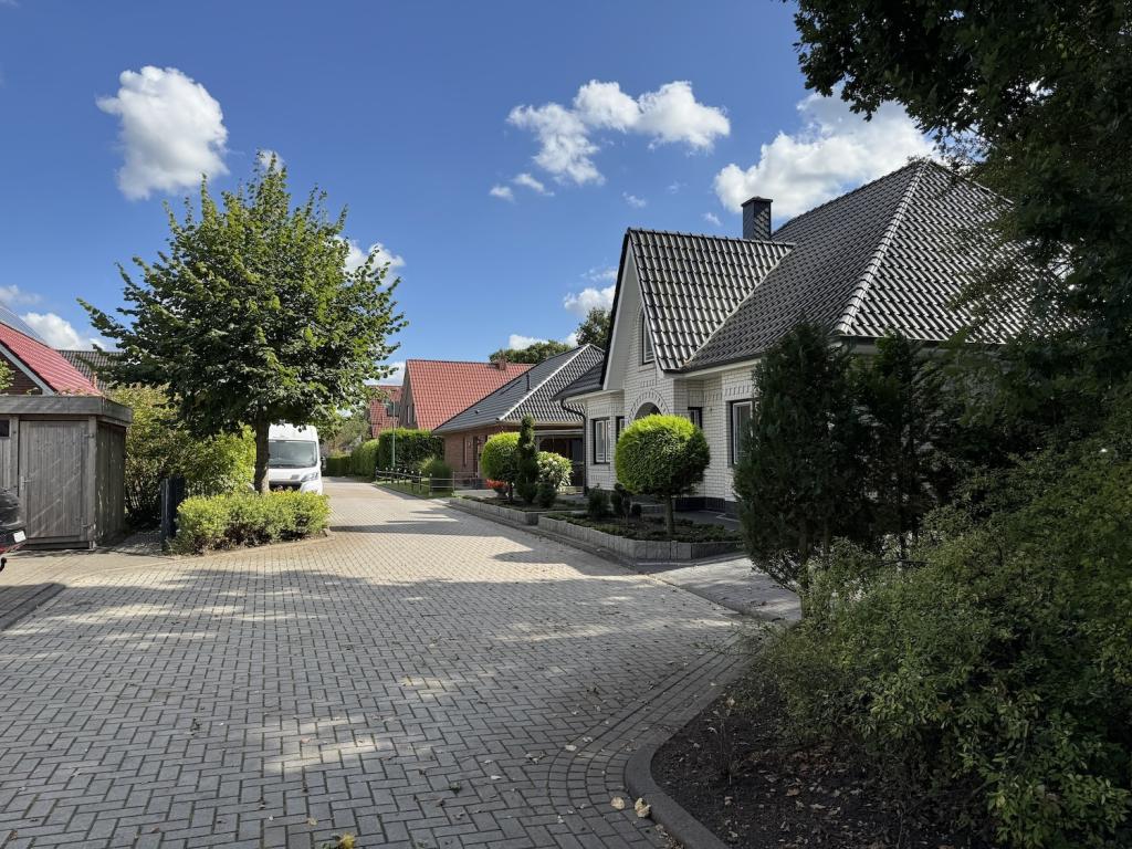 Straßenansicht