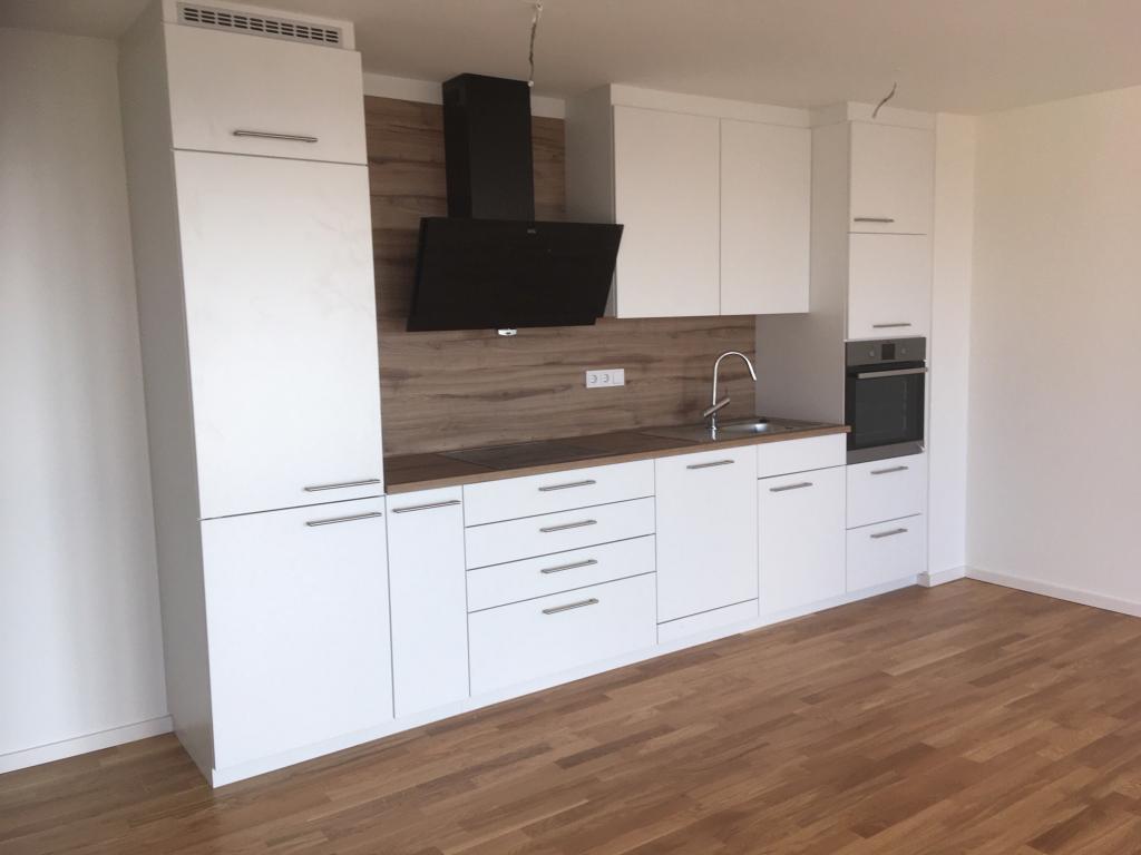 VBU Immobilien - Seniorengerechte Mietwohnung in Neckarwestheim - Photo 3