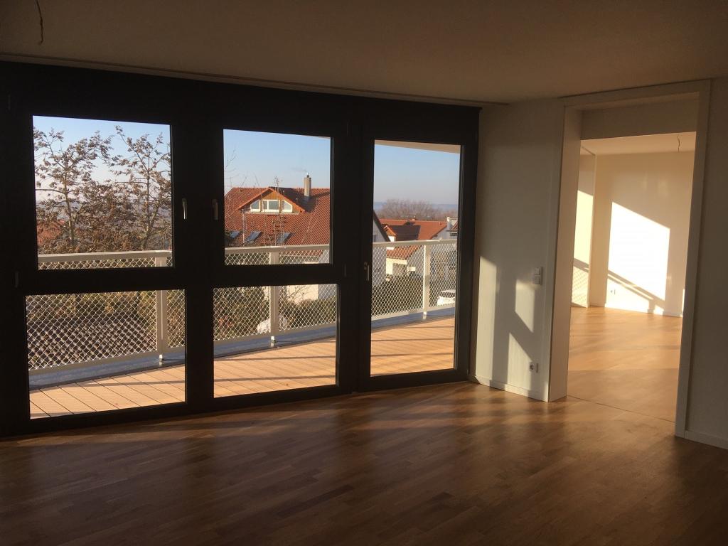 VBU Immobilien - Seniorengerechte Mietwohnung in Neckarwestheim - Photo 1