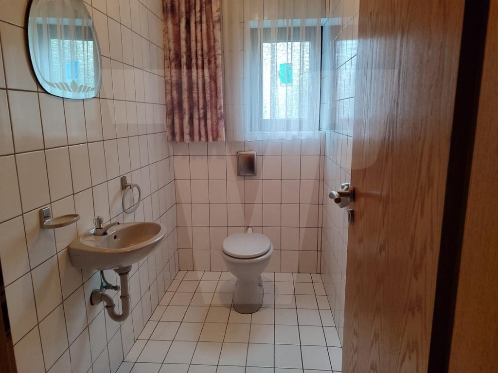WC EG