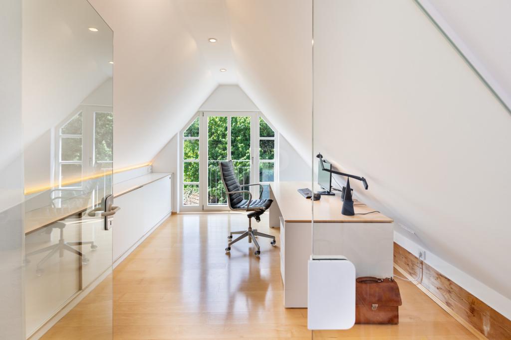 Büro II
