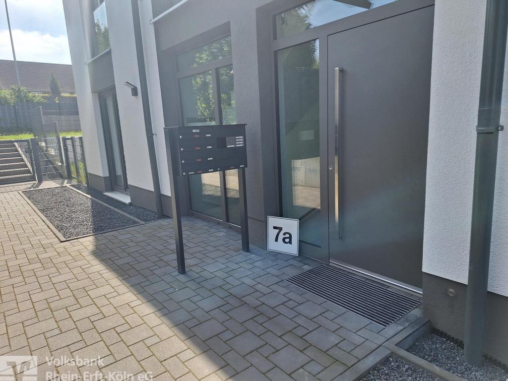 Erdgeschosswohnung mit Terrasse und Garten in Pulheim - City - Foto 4