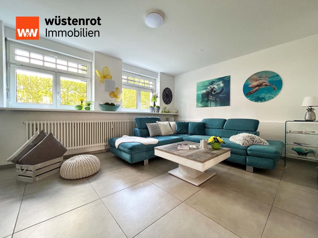 Das Sofa ein Versprechen, das Licht ein Gedicht – Wohnzimmer mit Tiefgang