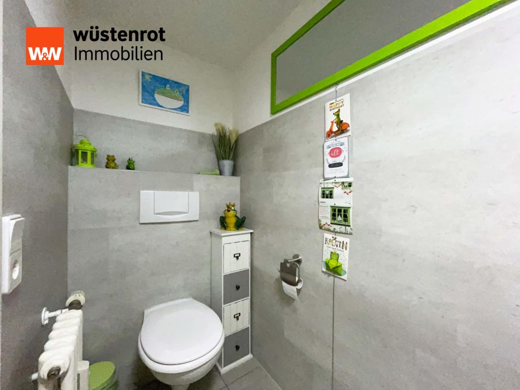 Ein Gäste-WC mit Augenzwinkern – verspielt, charmant und alles andere als gewöhnlich
