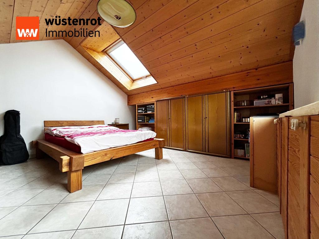 Schlafzimmer 2 Galerie: Schlafen unter Holz und Himmel – ruhig, schlicht, behaglich
