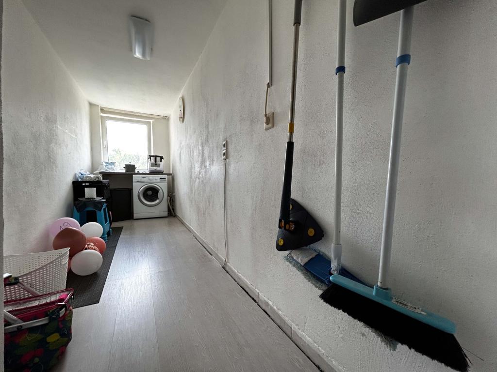 Wohnung 1 Hauswirtschaftsraum: Praktischer Abstellraum, wo Alltag leise und geordnet abläuft