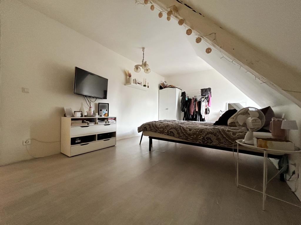 Wohnung 1 Schlafzimmer 2: Weiche Farben, sanftes Licht – hier endet der Tag in Erholung