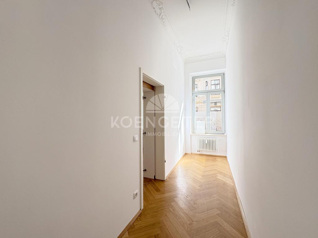 Leipzig - Waldstraßenviertel |Ankleider
