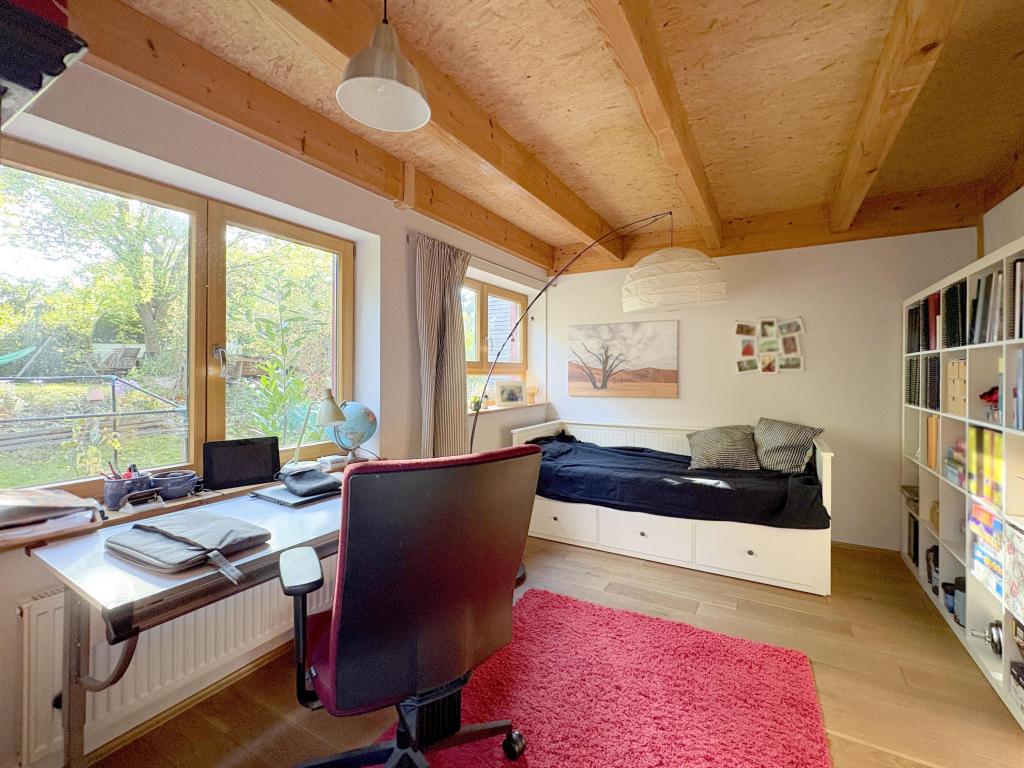 Markkleeberg b. Leipzig | Arbeits-/Gästezimmer