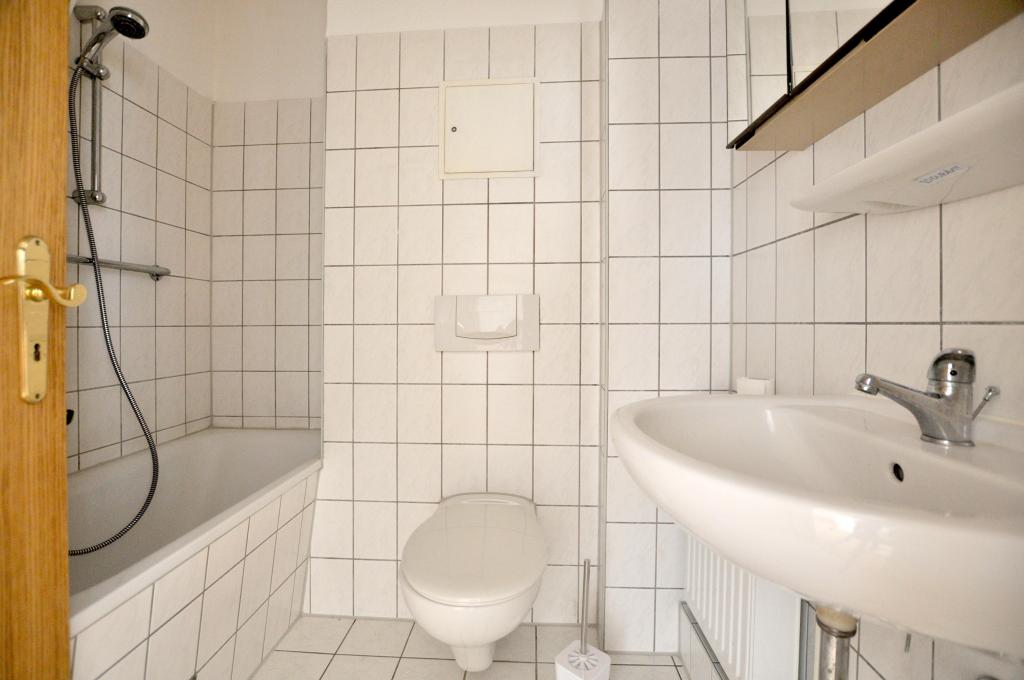 NEU: Gemütliche Singlewohnung mit moderner Einbauküche! - Photo 4
