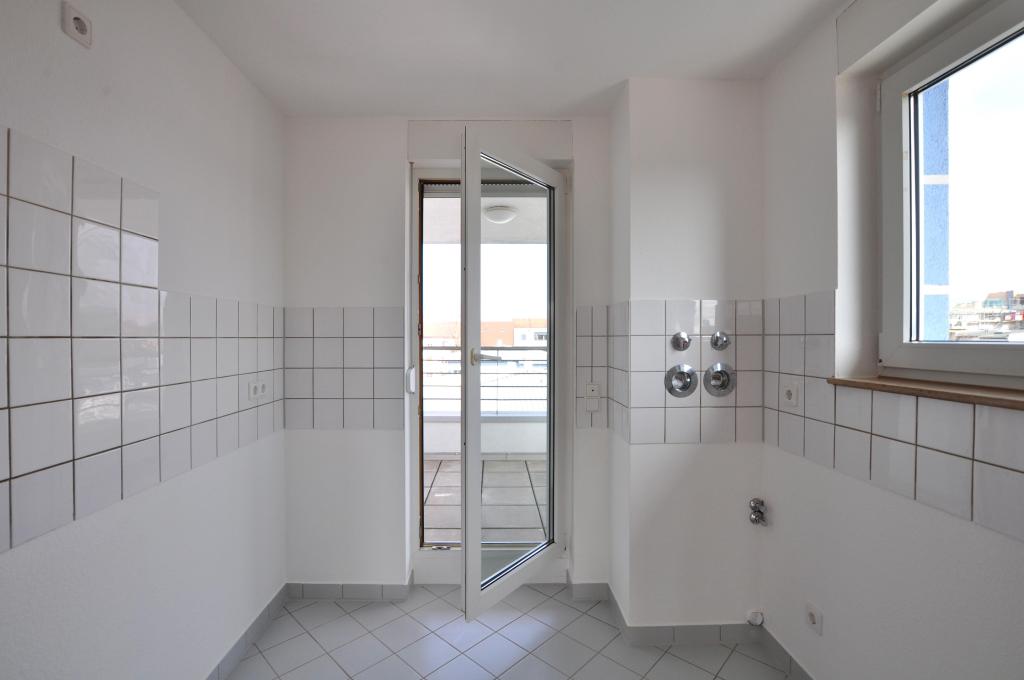 Neu: Bezugsfreie, frisch renovierte Wohnung in Kleinzschocher! - Photo 3