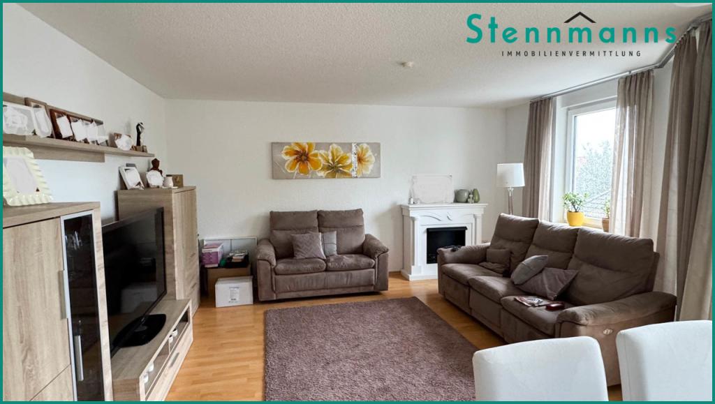 HELLE 3-ZIMMER-WOHNUNG MIT LOGGIA UND TG-STELLPLATZ IM GEPFLEGTEN WOHNHAUS IM ZENTRUM VON RADEVORMWALD - Foto 1