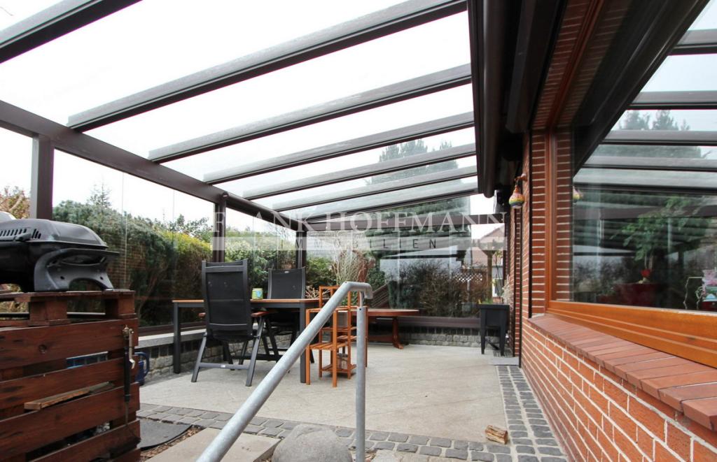 Überdachte Terrasse II