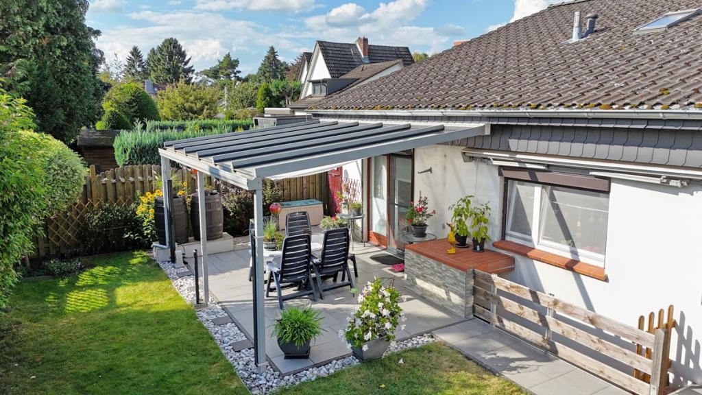 überdachte Terrasse