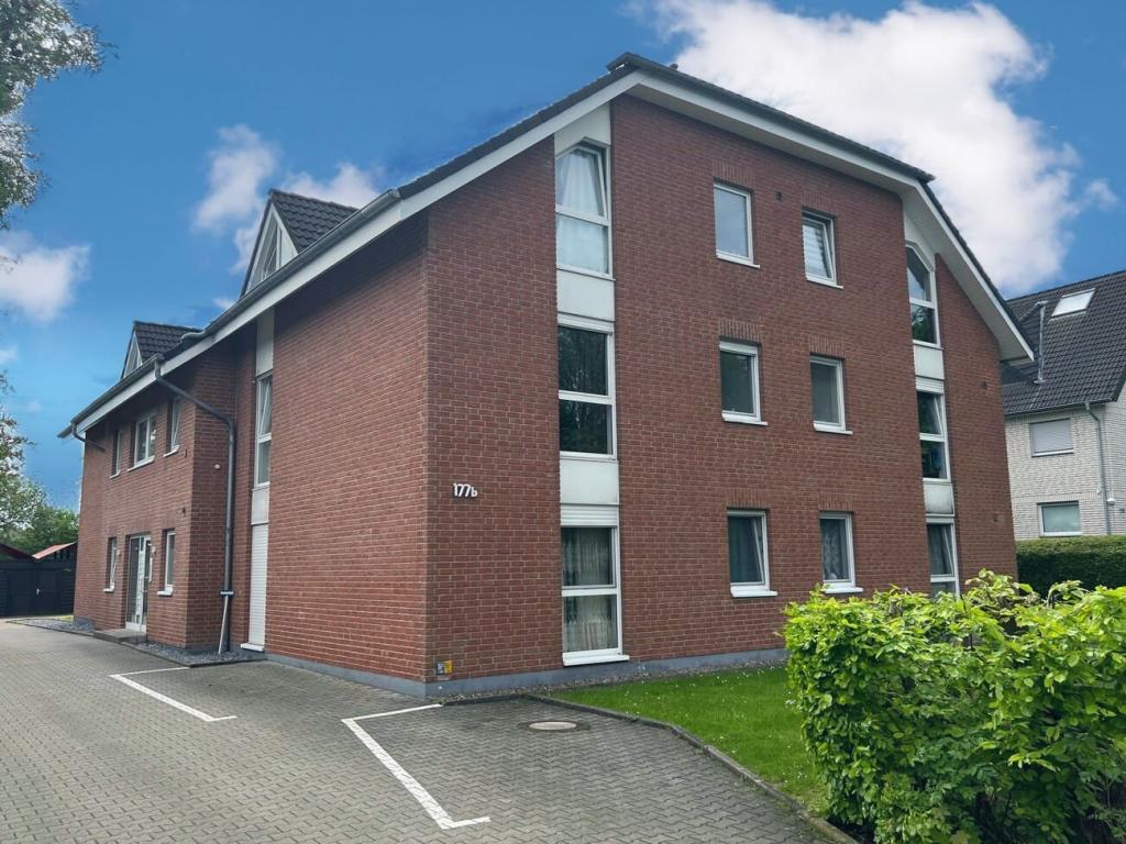 Straßenansicht