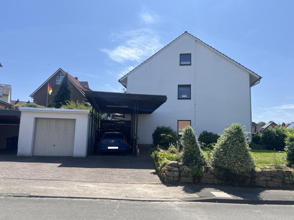 Garage & Carport