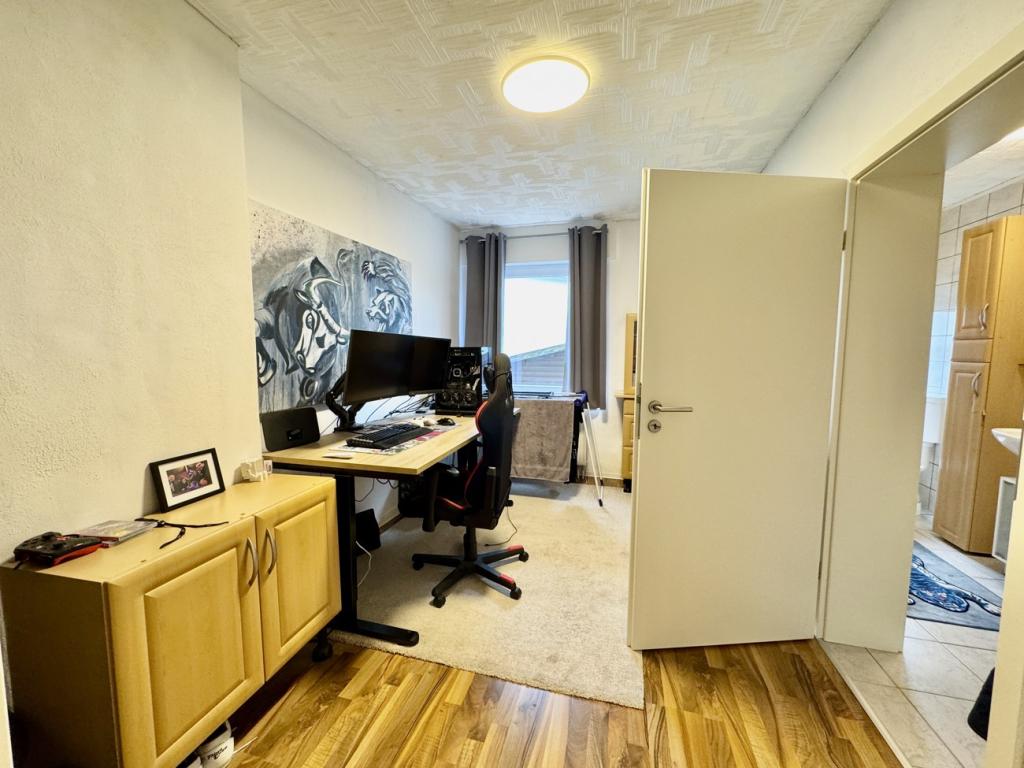 Arbeitszimmer EG