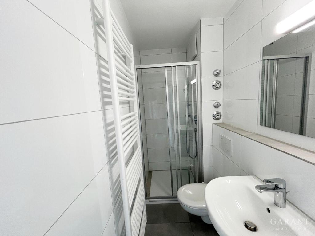 Modernisierte 1 Zimmer-Wohnung in zentraler Lage von Böblingen! - Foto 3