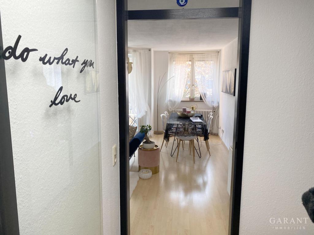 Schicke 2 Zimmer-Wohnung mit Balkon im beliebten Heusteigviertel - Photo 2